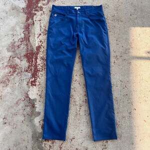 Peter Millar Signature Sateen Five-Pocket Pant in Navy